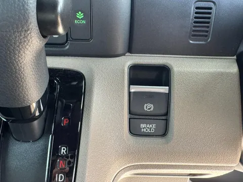 Honda N-BOX Joy