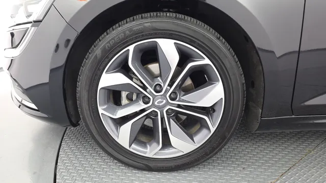 Renault Talisman (SM6)