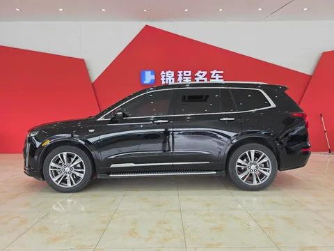 Cadillac XT6