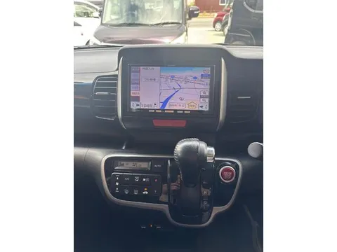 Honda N-BOX Plus Custom
