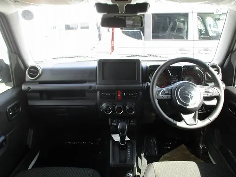 Suzuki Jimny Nomade
