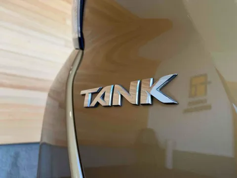 Toyota Tank