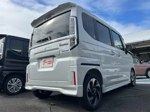 Suzuki Spacia Custom