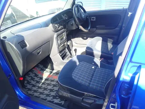 Daihatsu Mira Gino
