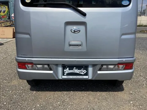 Daihatsu Hijet Cargo