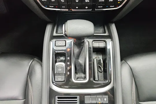 Gac GS8