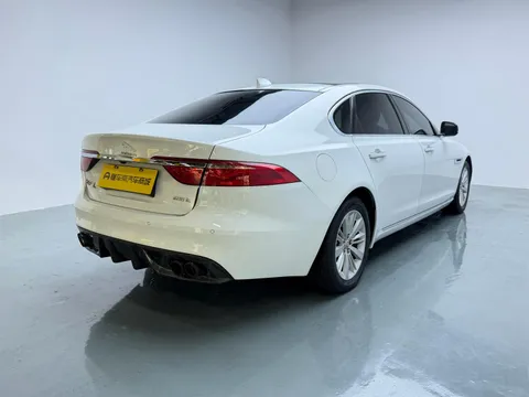 Jaguar XFL