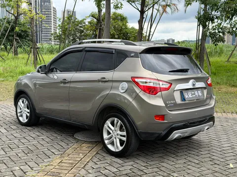 Changan CS35