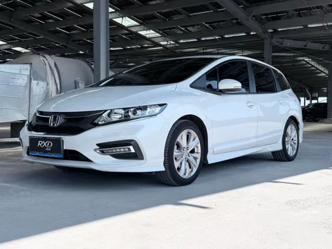 Honda Jade
