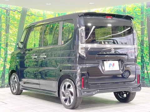 Suzuki Spacia Custom