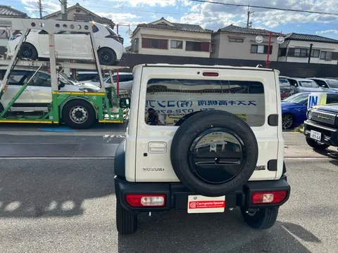 Suzuki Jimny Nomade