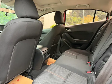 Mazda Mazda3