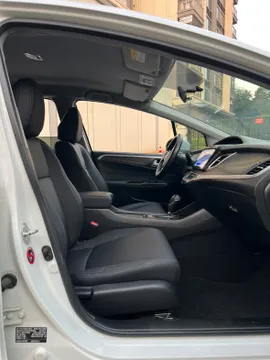 Honda Jade