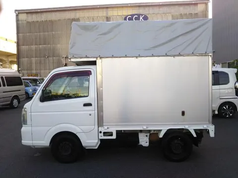 Nissan Clipper Truck