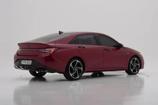 Hyundai Elantra (Avante)