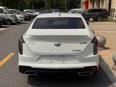 Cadillac CT4