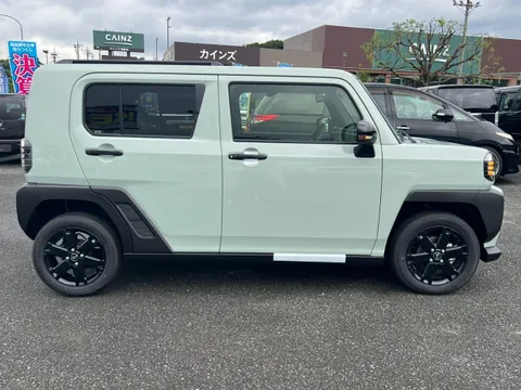 Daihatsu Taft