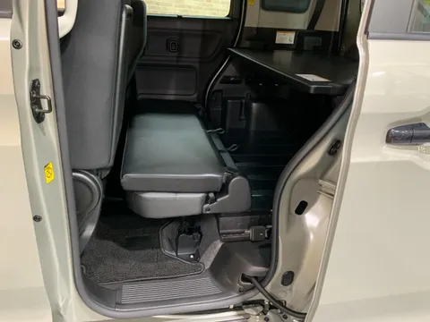 Suzuki Spacia Base