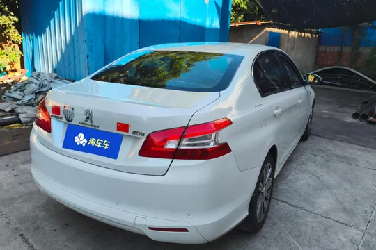 Peugeot 408