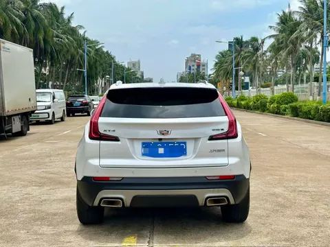Cadillac XT4