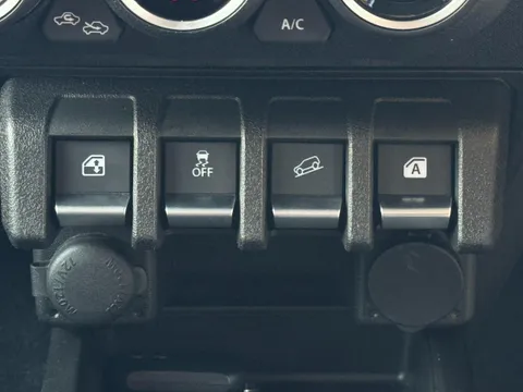 Suzuki Jimny Nomade