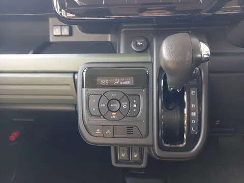 Suzuki Spacia Gear