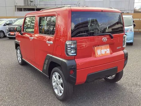 Daihatsu Taft