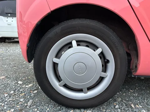 Daihatsu Mira Tocot
