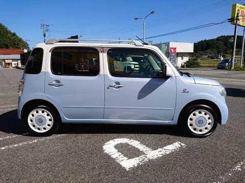 Daihatsu Mira Cocoa