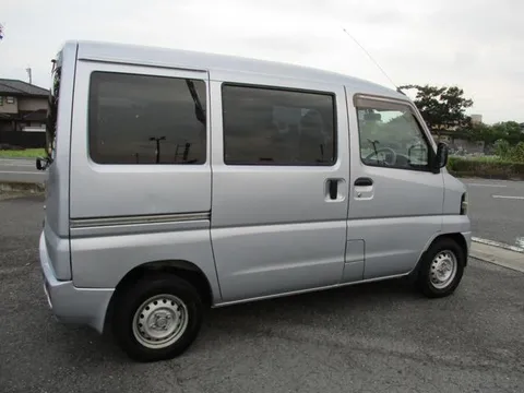 Mitsubishi Minicab Van