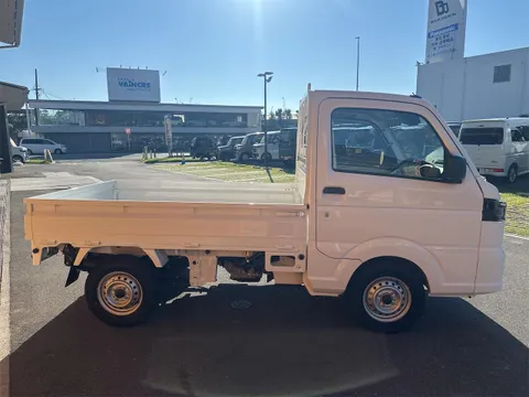 Nissan Clipper Truck
