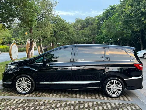Honda Elysion