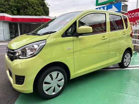 Mitsubishi eK Wagon