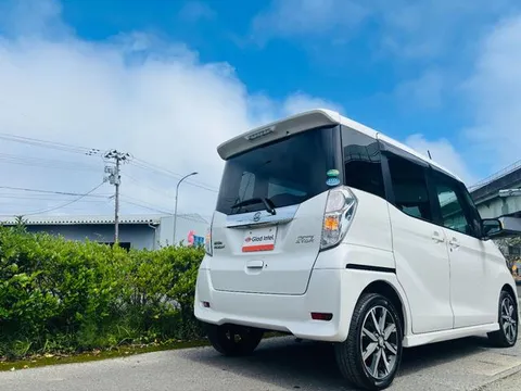 Nissan Dayz Roox