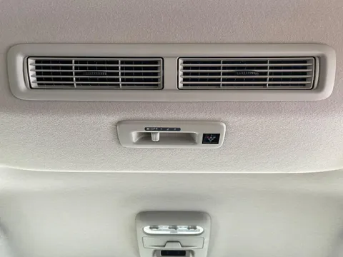 Mitsubishi eK X Space