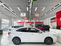 Roewe i5