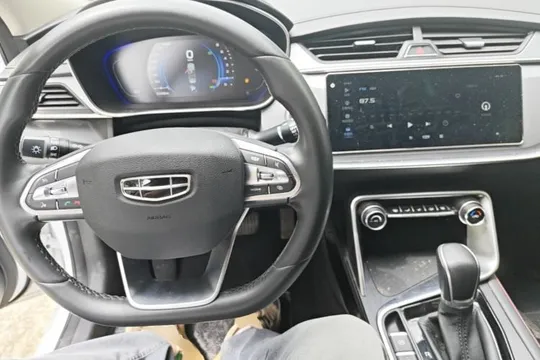 Geely Binray