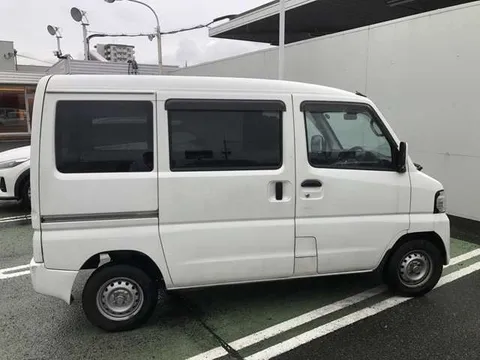 Nissan Clipper