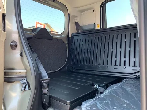 Suzuki Spacia Base