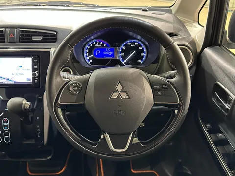 Mitsubishi eK Custom