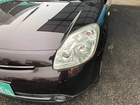 Mazda Verisa