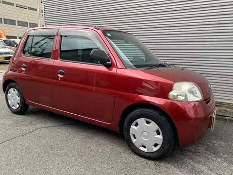 Daihatsu Esse