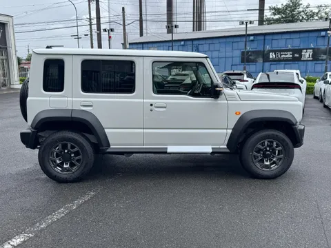 Suzuki Jimny Nomade