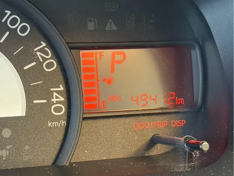 Daihatsu Mira Tocot