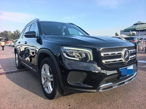 Mercedes-Benz Mercedes-Benz GLB