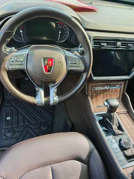 Roewe RX8