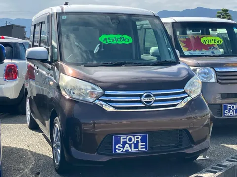 Nissan Dayz Roox