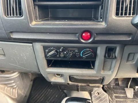 Mitsubishi Minicab Van