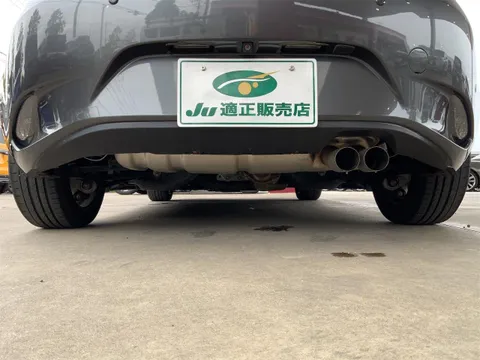 Mazda MX-5 (Roadster)