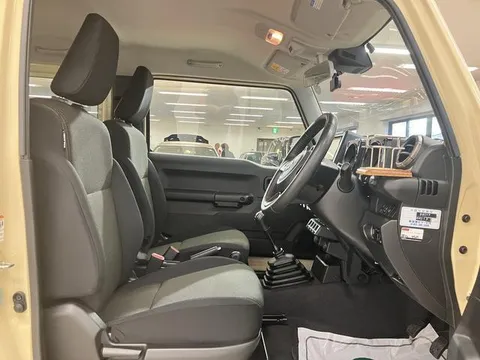 Suzuki Jimny Sierra